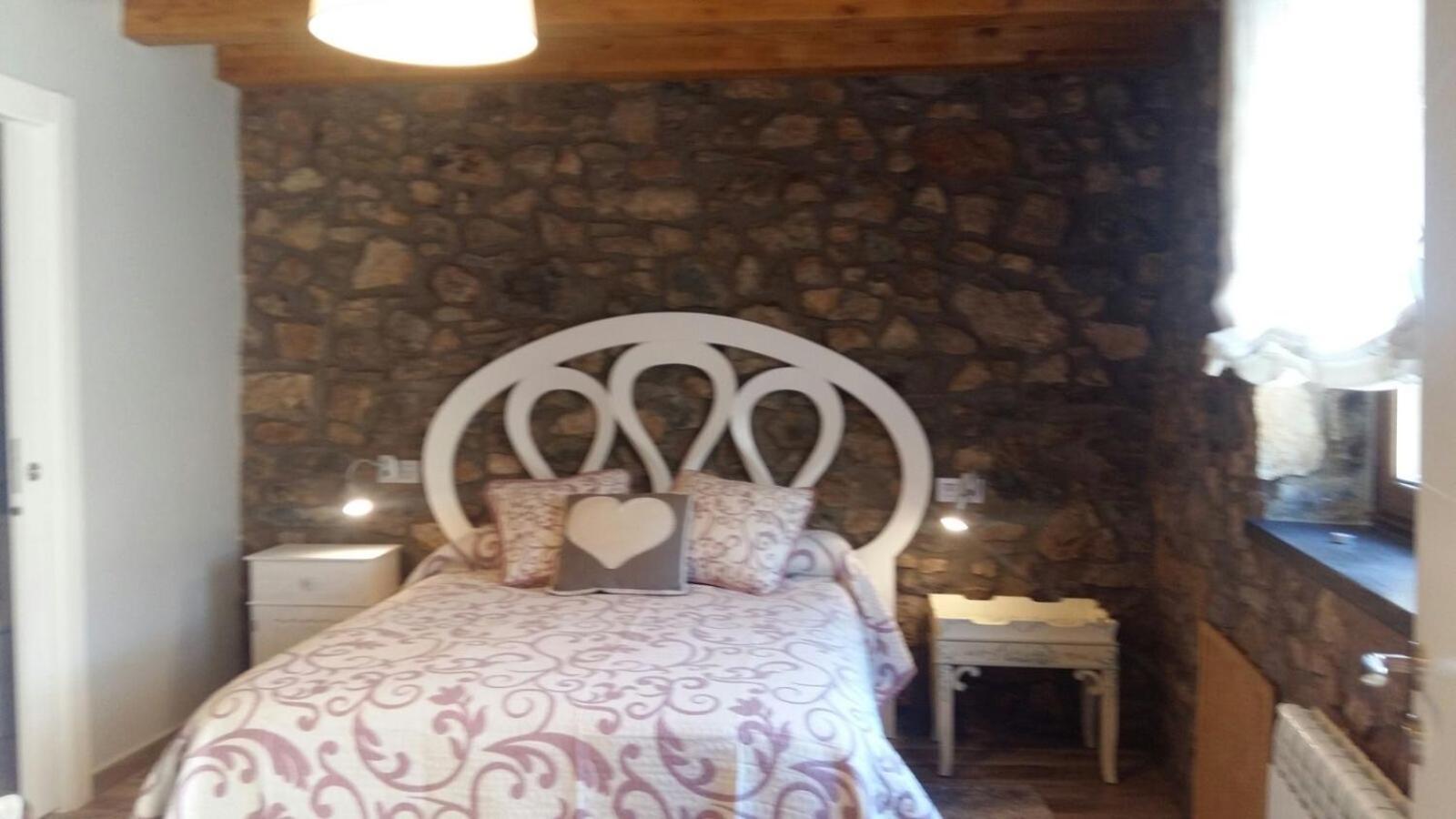 Apartamento Turistico Casas De Manuel La Pola de Gordon Eksteriør billede