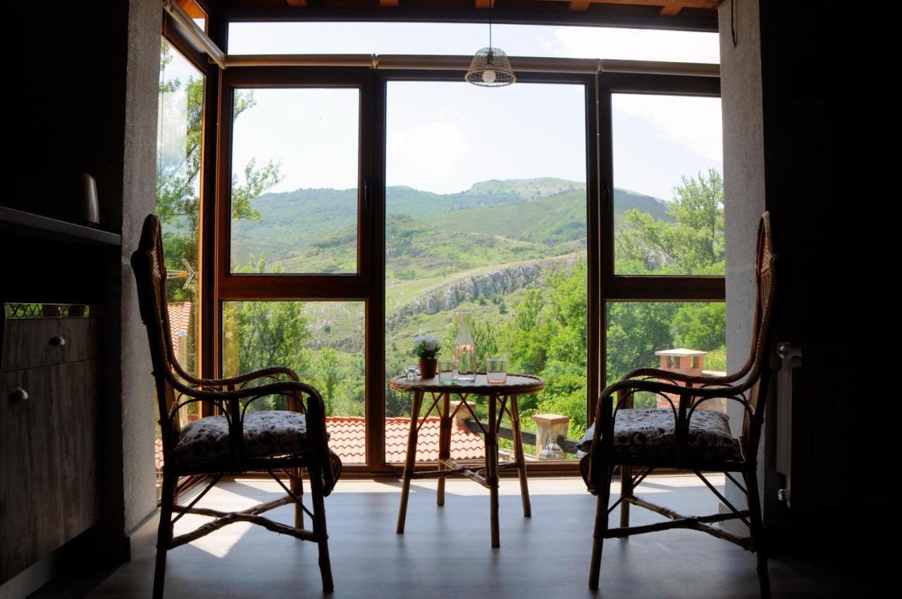 Apartamento Turistico Casas De Manuel La Pola de Gordon Eksteriør billede